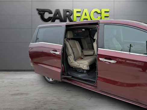 Used 2018 Honda Odyssey Touring image 23