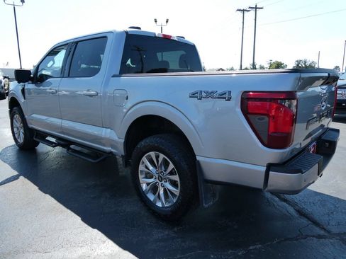 Used 2024 Ford F150 XLT w/ XLT Black Appearance Package AWD/4WD image 8