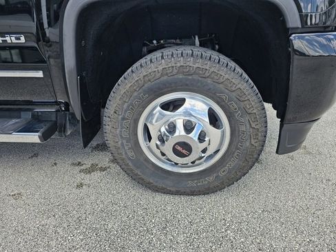 Used 2018 GMC Sierra 3500 Denali w/ Duramax Plus Package image 13