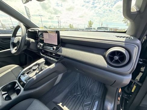 Certified 2024 Chevrolet Colorado Trail Boss w/ Advanced Trailering Package AWD/4WD image 28