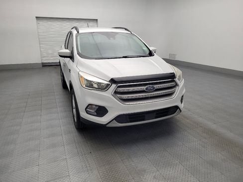 Used 2018 Ford Escape SE w/ Ford Safe & Smart Package image 14