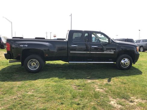 Used 2013 GMC Sierra 3500 Denali image 14