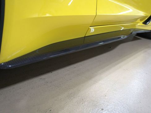 Used 2016 Chevrolet Corvette Z06 w/ 3LZ Preferred Equipment Group image 18