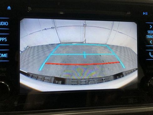 Used 2019 Toyota Tacoma TRD Sport image 21