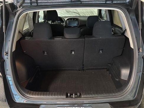 Used 2024 Kia Soul LX w/ Option Group 015 image 9