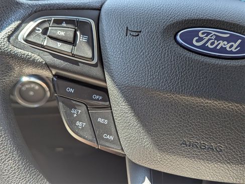 Used 2022 Ford EcoSport SE w/ SE Convenience Package image 14