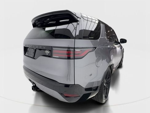 Used 2023 Land Rover Discovery HSE R-Dynamic image 7