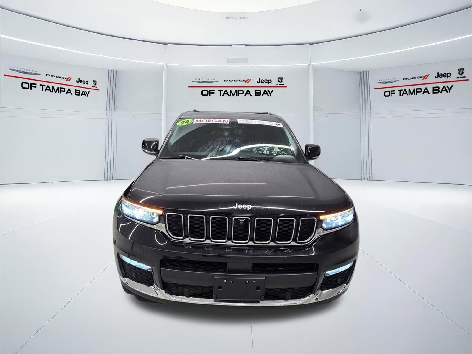 Used 2024 Jeep Grand Cherokee L Limited w/ Luxury Tech Group II AWD/4WD image 8