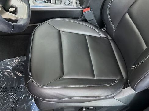 Used 2023 Ford Explorer XLT w/ Equipment Group 202A image 19