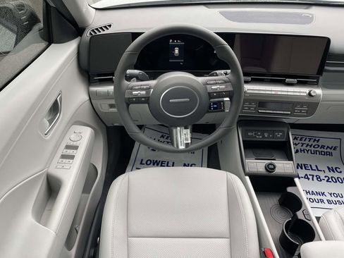 New 2026 Hyundai Kona SEL Premium FWD image 11