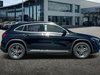 New 2025 Mercedes-Benz GLA 250 4MATIC video 3