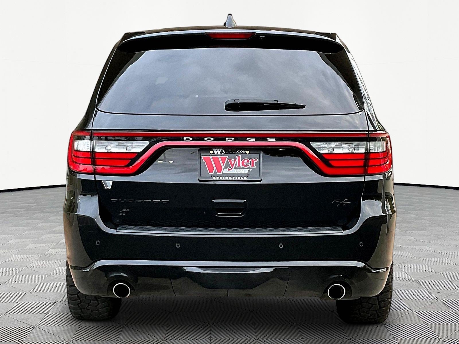 Used 2020 Dodge Durango R/T w/ Blacktop Package AWD/4WD image 5