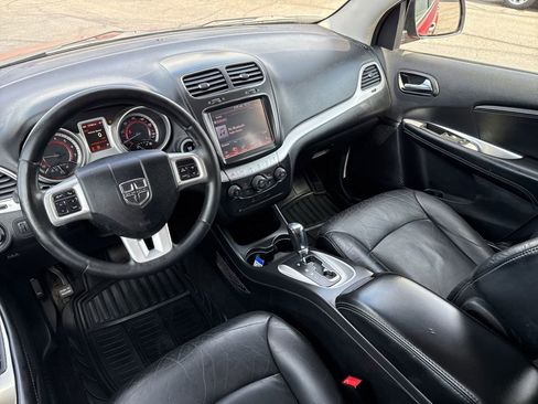 Used 2014 Dodge Journey Limited w/ Driver Convenience Group FWD image 12