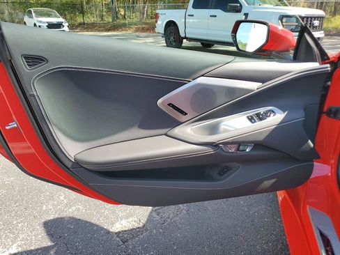 Used 2023 Chevrolet Corvette 2LT w/ Z51 Performance Package image 20