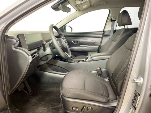 Used 2025 Hyundai Tucson SEL image 5