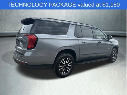 Used 2021 GMC Yukon XL AT4 w/ Rear Media and Nav Package AWD/4WD image 7