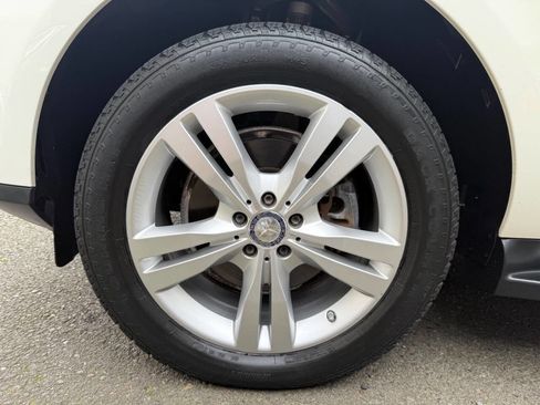 Used 2013 Mercedes-Benz ML 350 ML 350 4MATIC AWD 4dr SUV image 39