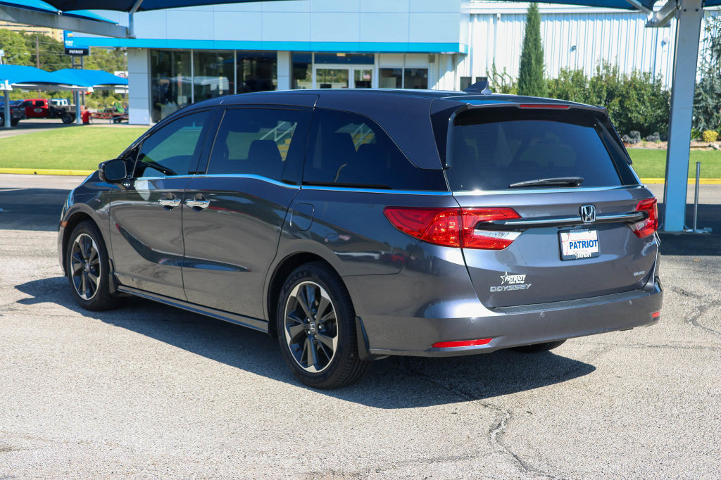 Used 2024 Honda Odyssey Elite image 5
