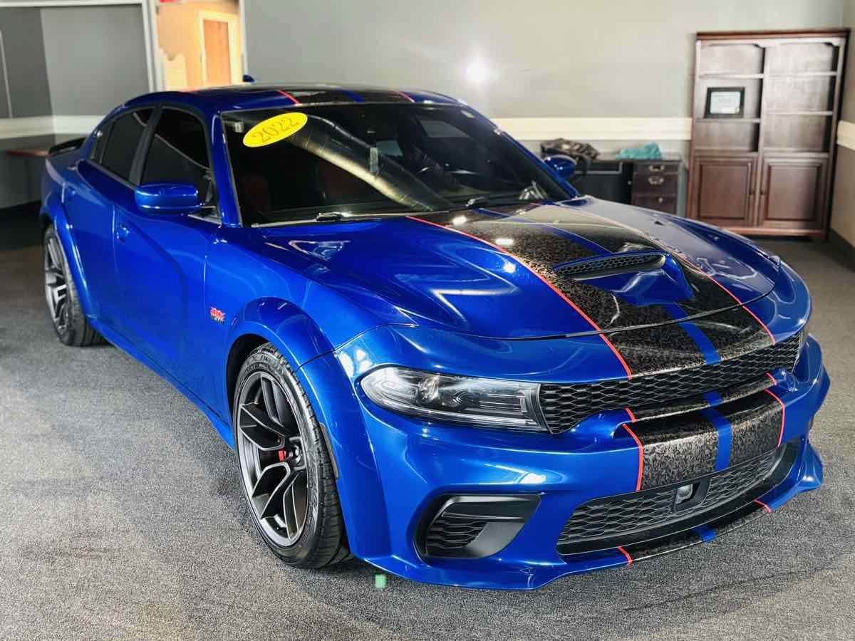 Used 2022 Dodge Charger Scat Pack RWD image 1