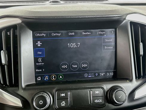 Used 2023 GMC Terrain SLT w/ Infotainment Package II AWD/4WD image 19