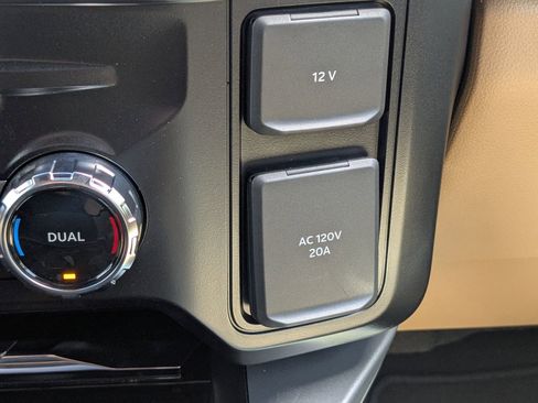 New 2026 Ford F250 Lariat w/ Black Appearance Package image 26