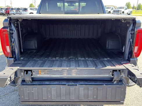 Used 2020 GMC Sierra 1500 SLT w/ SLT Convenience Package AWD/4WD image 5
