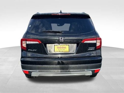 Used 2021 Honda Pilot Touring image 9