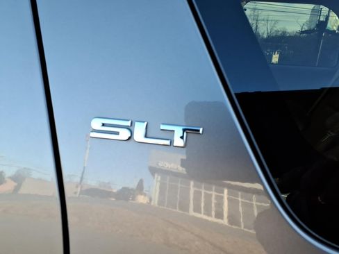 Used 2013 GMC Yukon SLT image 4