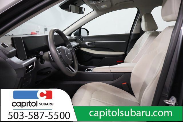 Used 2025 Hyundai Sonata SEL FWD image 11