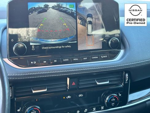 Certified 2023 Nissan Rogue SL w/ SL Premium Package image 26