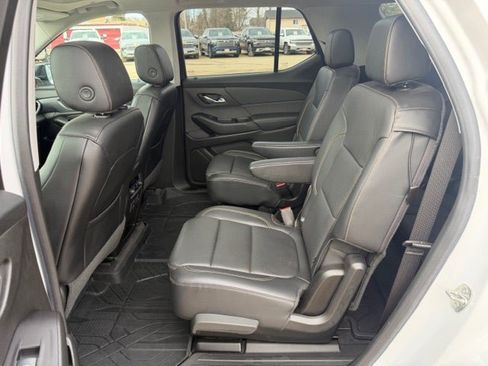Used 2019 Chevrolet Traverse Premier w/ Redline Edition AWD/4WD image 15