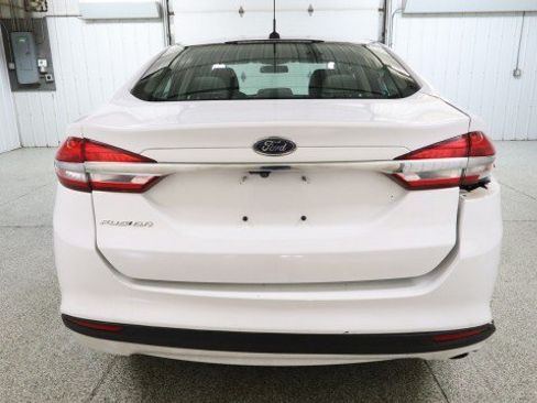 Used 2017 Ford Fusion S FWD image 8