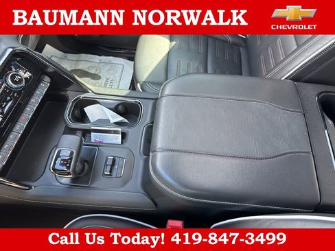 Used 2024 GMC Sierra 1500 AT4X AWD/4WD image 27