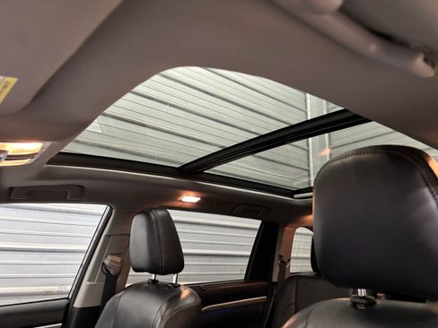 Used 2018 Toyota Highlander Limited Platinum image 33