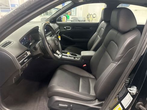 Used 2025 Honda Civic Sport Touring image 17