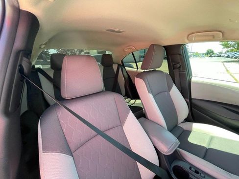 Used 2024 Toyota Corolla LE FWD image 4