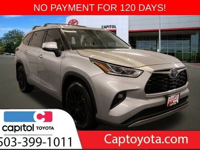 Used 2023 Toyota Highlander Platinum