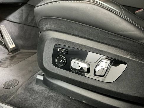 Used 2023 BMW XM AWD/4WD image 20