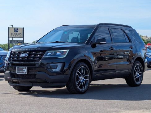 Used 2017 Ford Explorer Sport AWD/4WD image 7