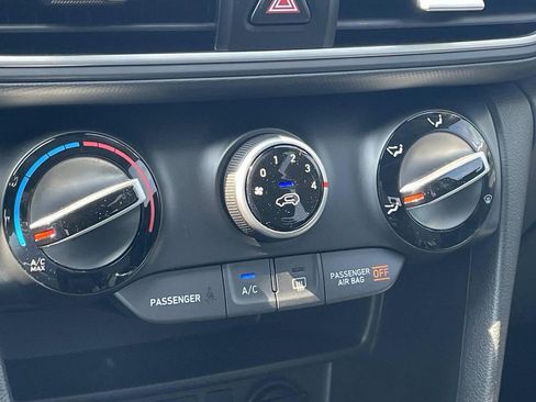 Used 2021 Hyundai Kona SEL Plus image 21