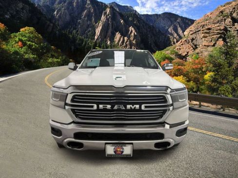 Used 2022 RAM 1500 Laramie AWD/4WD image 4