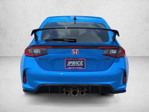 Used 2023 Honda Civic Type R image 7