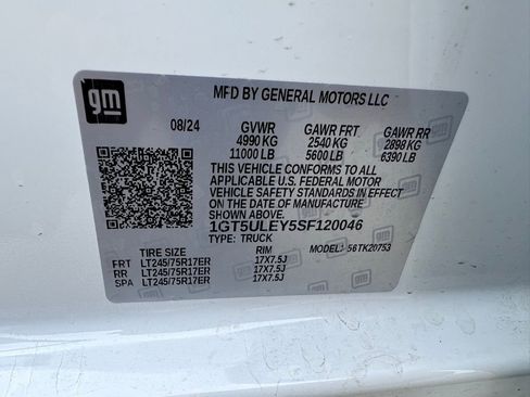 Used 2025 GMC Sierra 2500 Pro image 32