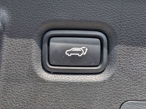 Used 2023 Hyundai Santa Fe XRT FWD image 12