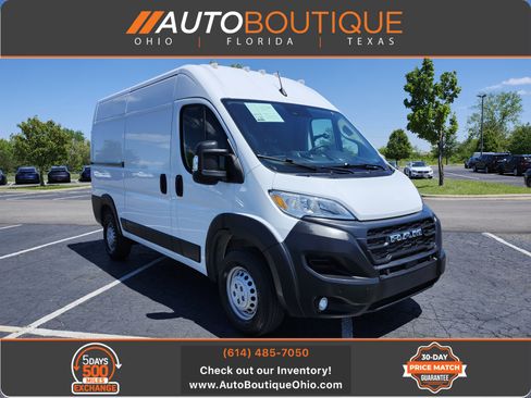 Used 2025 RAM ProMaster 2500 w/ Safety Group FWD image 1