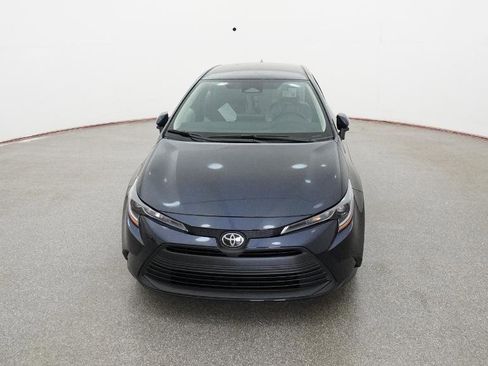 New 2026 Toyota Corolla LE FWD image 2