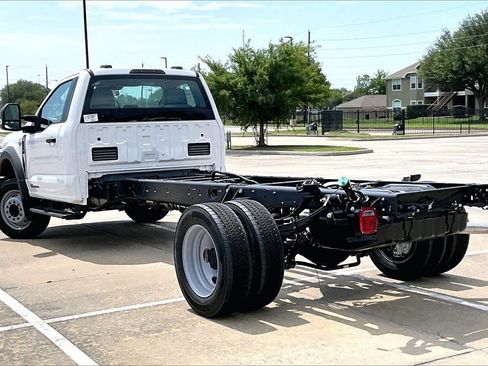 New 2025 Ford F450 XL image 3