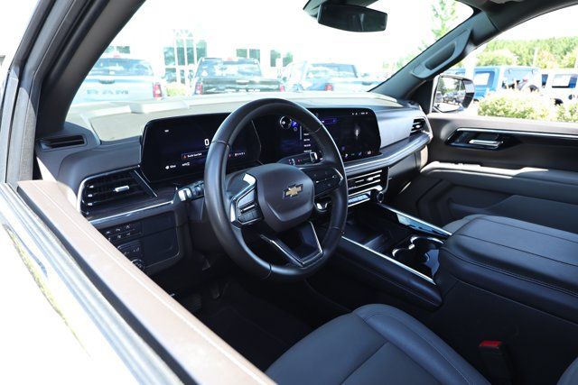 Used 2025 Chevrolet Tahoe LT AWD/4WD image 25