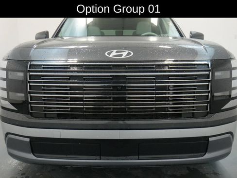 Used 2026 Hyundai Palisade Limited AWD/4WD image 2