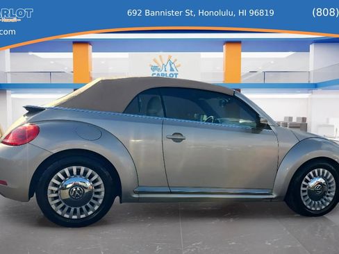 Used 2016 Volkswagen Beetle 1.8T S FWD image 20